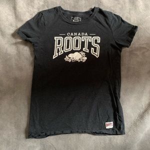 Roots tee